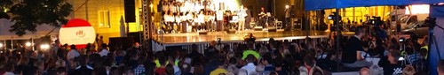 kielce wiadomości Setki wiernych na Uwielbieniu w centrum Kielc (zdjęcia,video) 