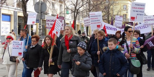 kielce wiadomości Przez Kielce przeszła manifa w obronie prawa kobiet (ZDJĘCIA,W