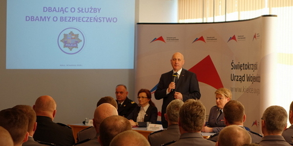 kielce wiadomości Minister odwiedził Kielce i wręczył promesy na 36 milionów (ZDJĘCIA) 