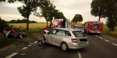 kielce wiadomości Groźny wypadek na trasie Kielce - Jędrzejów. Ranny zabrało pog