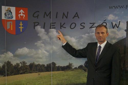 kielce wiadomości Zbigniew Piątek ponownie wójtem Piekoszowa 